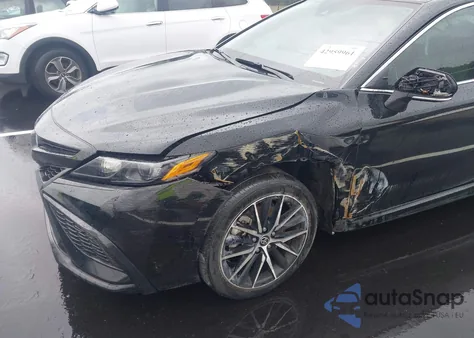 2023 Toyota Camry Se z USA, uszkodzony, nr VIN 4T1G11AK4PU837771